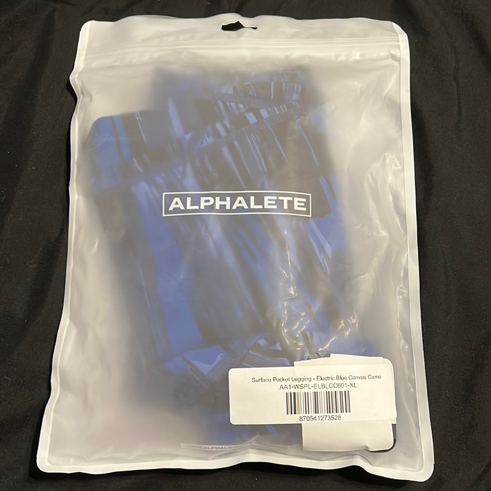 Alphalete Surface electric blue canvas camo leggings